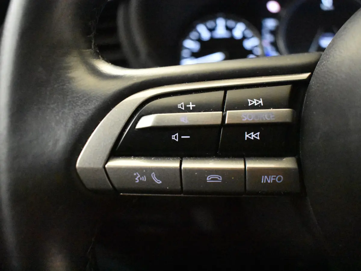 2.0 e-SkyActiv-G M Hybrid 122Pk l 1e Eigenaar l Dealeronderhouden l Dodehoek l Navi l PDC l Adapt. Cr Control l Head Up Display l