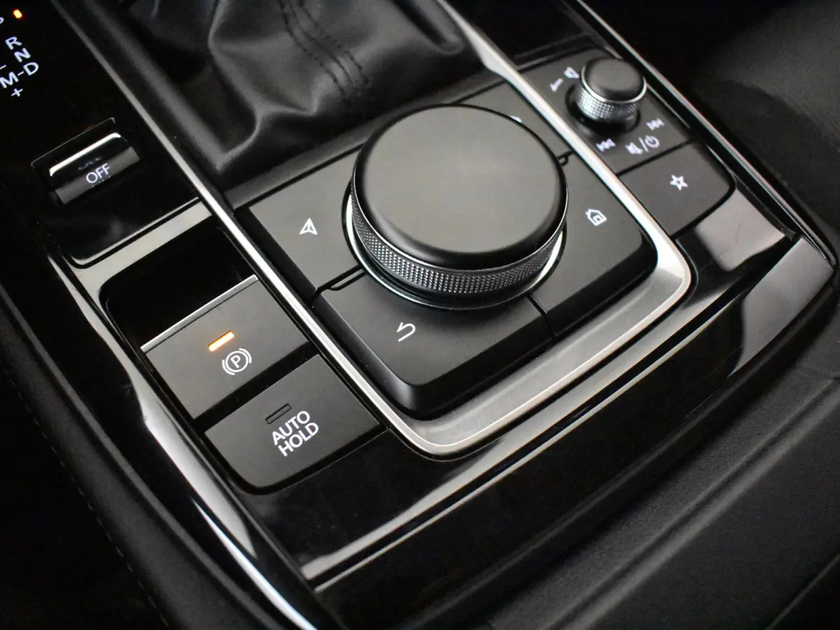 2.0 e-SkyActiv-G M Hybrid 122Pk l 1e Eigenaar l Dealeronderhouden l Dodehoek l Navi l PDC l Adapt. Cr Control l Head Up Display l