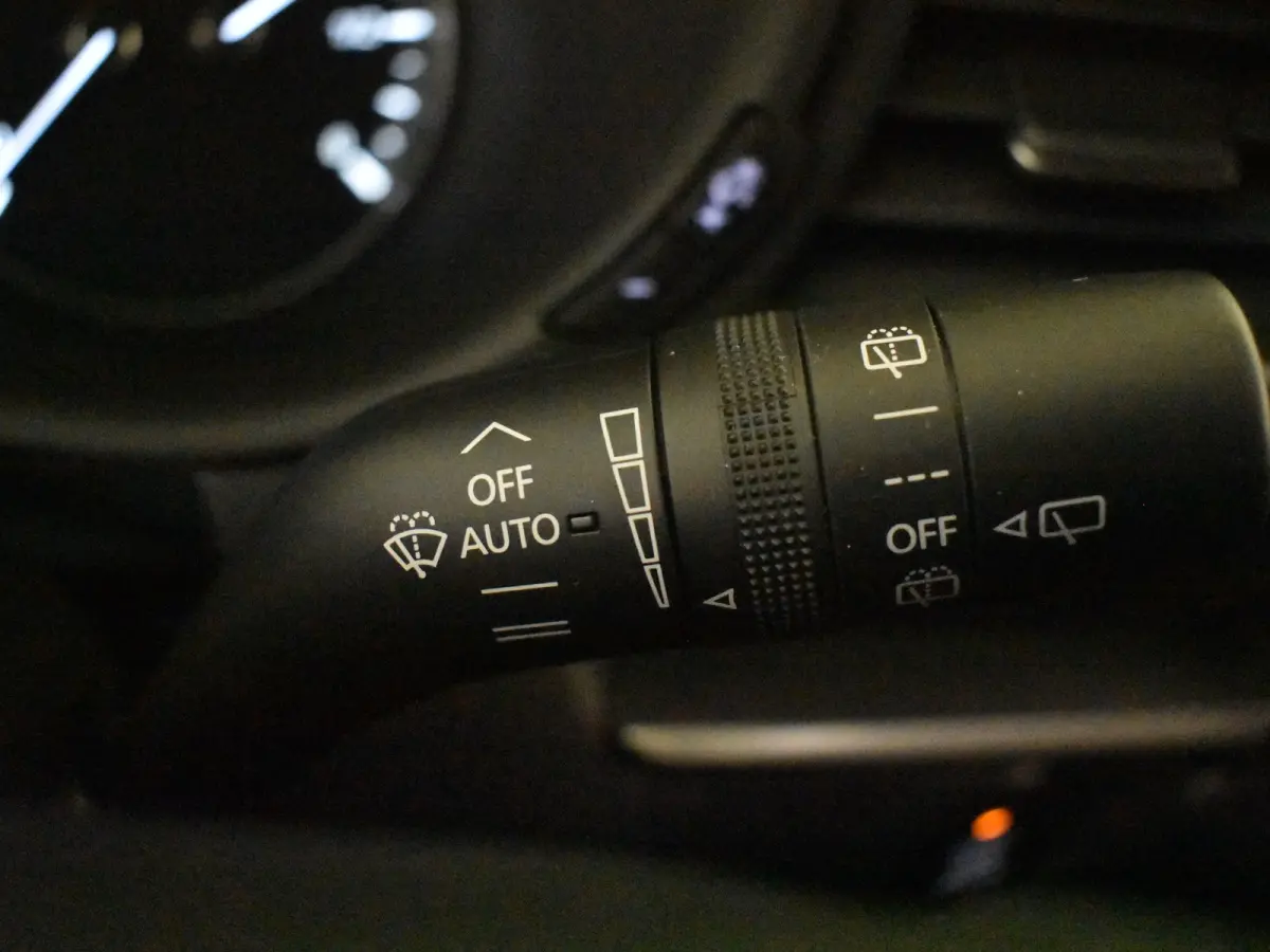 2.0 e-SkyActiv-G M Hybrid 122Pk l 1e Eigenaar l Dealeronderhouden l Dodehoek l Navi l PDC l Adapt. Cr Control l Head Up Display l