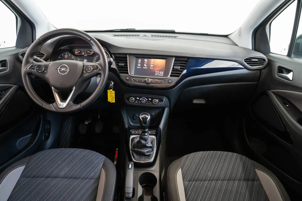 1.2 Turbo 120 Jaar Edition | Climate Controle | Camera | Apple Carplay & Android Auto | Parkeersensoren | Lichtmetalen velgen |