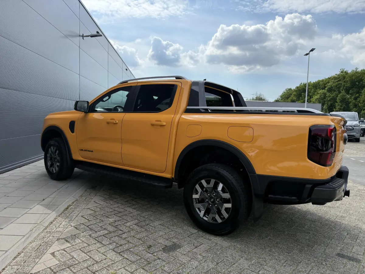 Wildtrak 2.3 Plug-In Hybrid | Direct leverbaar | €4023,-  Ready Set Ford Voordeel | Dubbel cabine | 3500kg Trekgewicht | | Trekhaak |