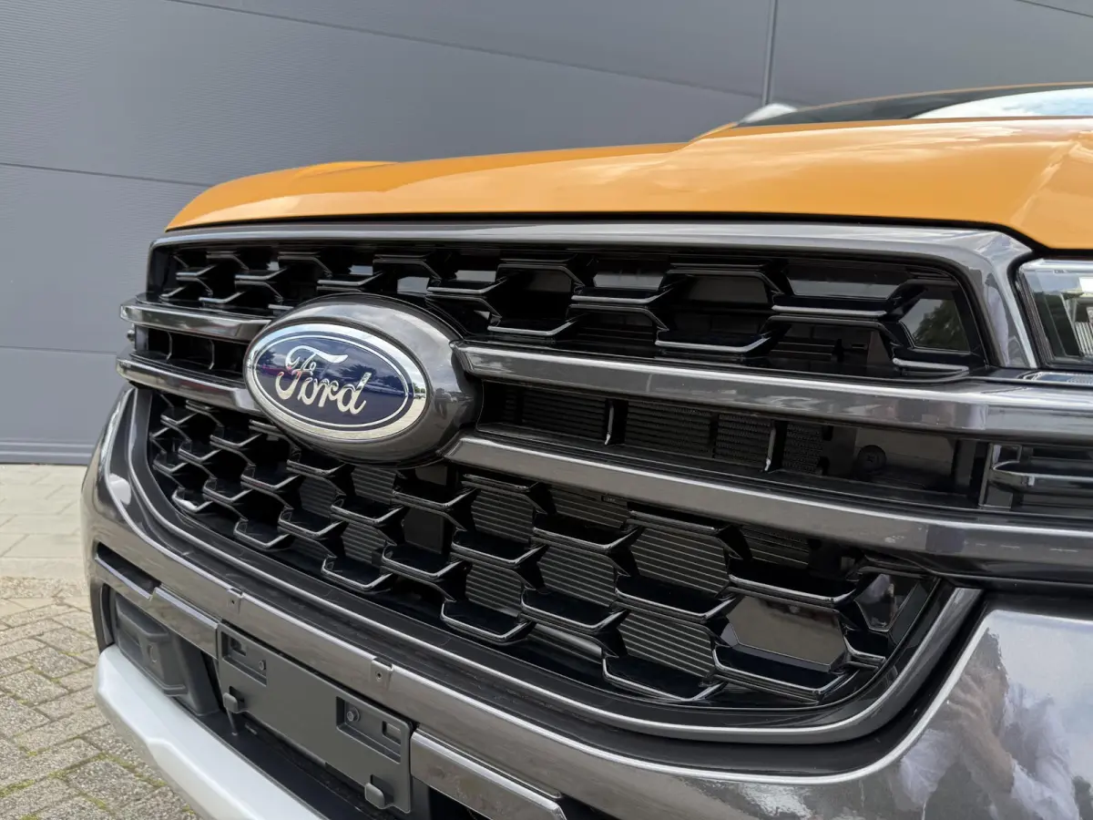 Wildtrak 2.3 Plug-In Hybrid | Direct leverbaar | €4023,-  Ready Set Ford Voordeel | Dubbel cabine | 3500kg Trekgewicht | | Trekhaak |