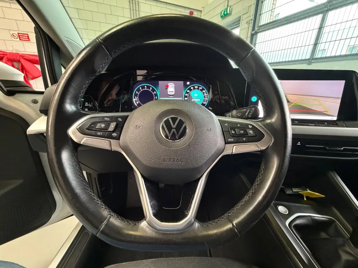 1.5 TSI Life Business, Camera, Stoel/stuurverwarming, Navi, Carplay