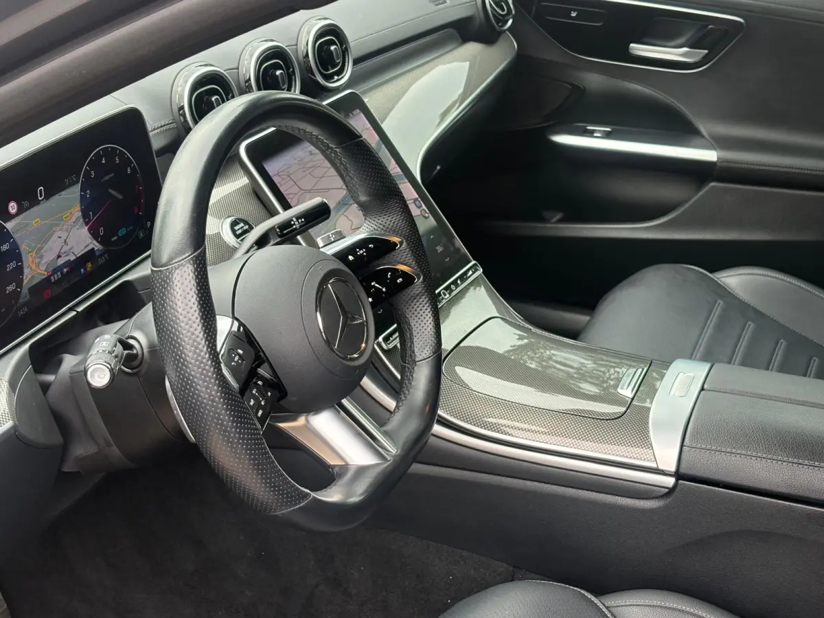 180 AMG/PANO/MAGNO MAT/NL-AUTO/BTW/27800KM!