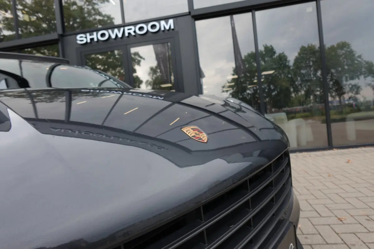 Porsche Macan 2.0 PANO SPORT CHRONO VOL