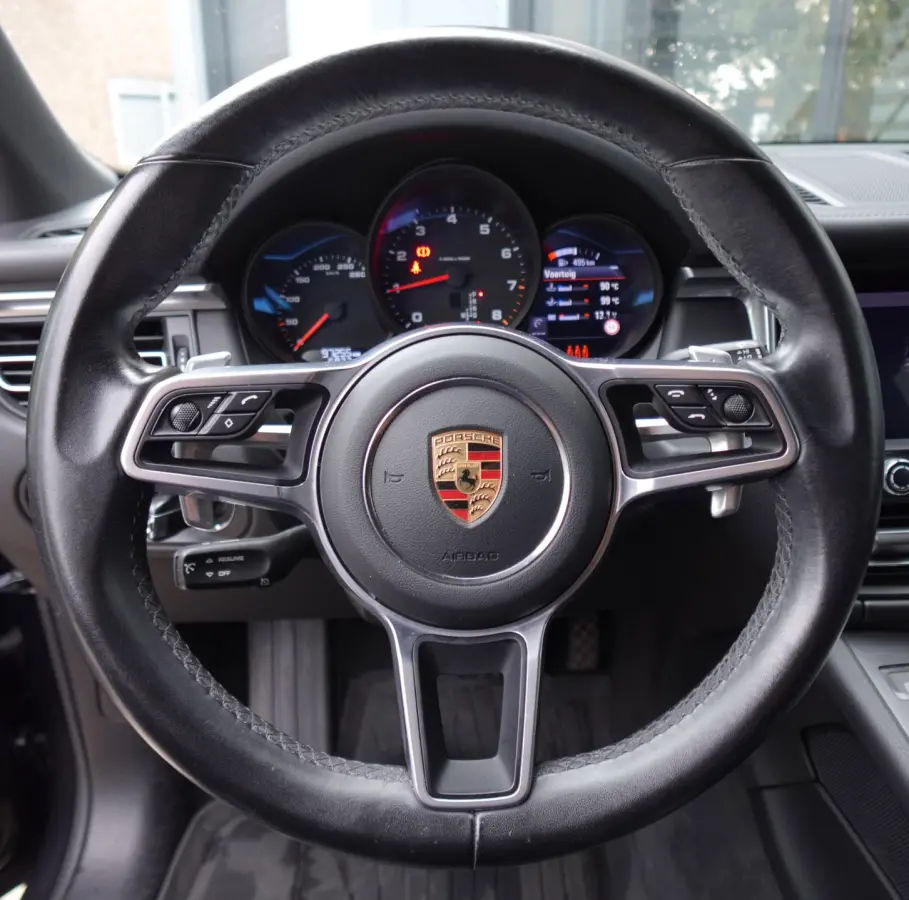 Porsche Macan 2.0 PANO SPORT CHRONO VOL