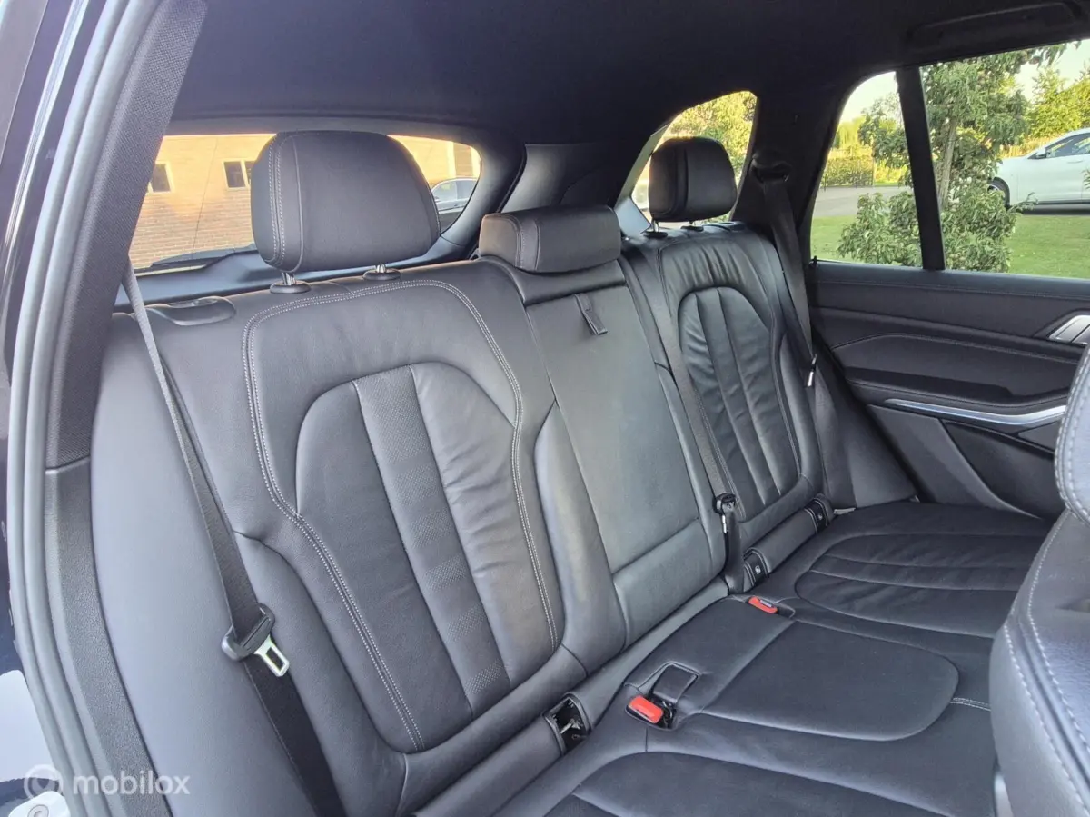 xDrive45e High Executive I Camera I Trekhaak I Sportstoel I 21 INCH
