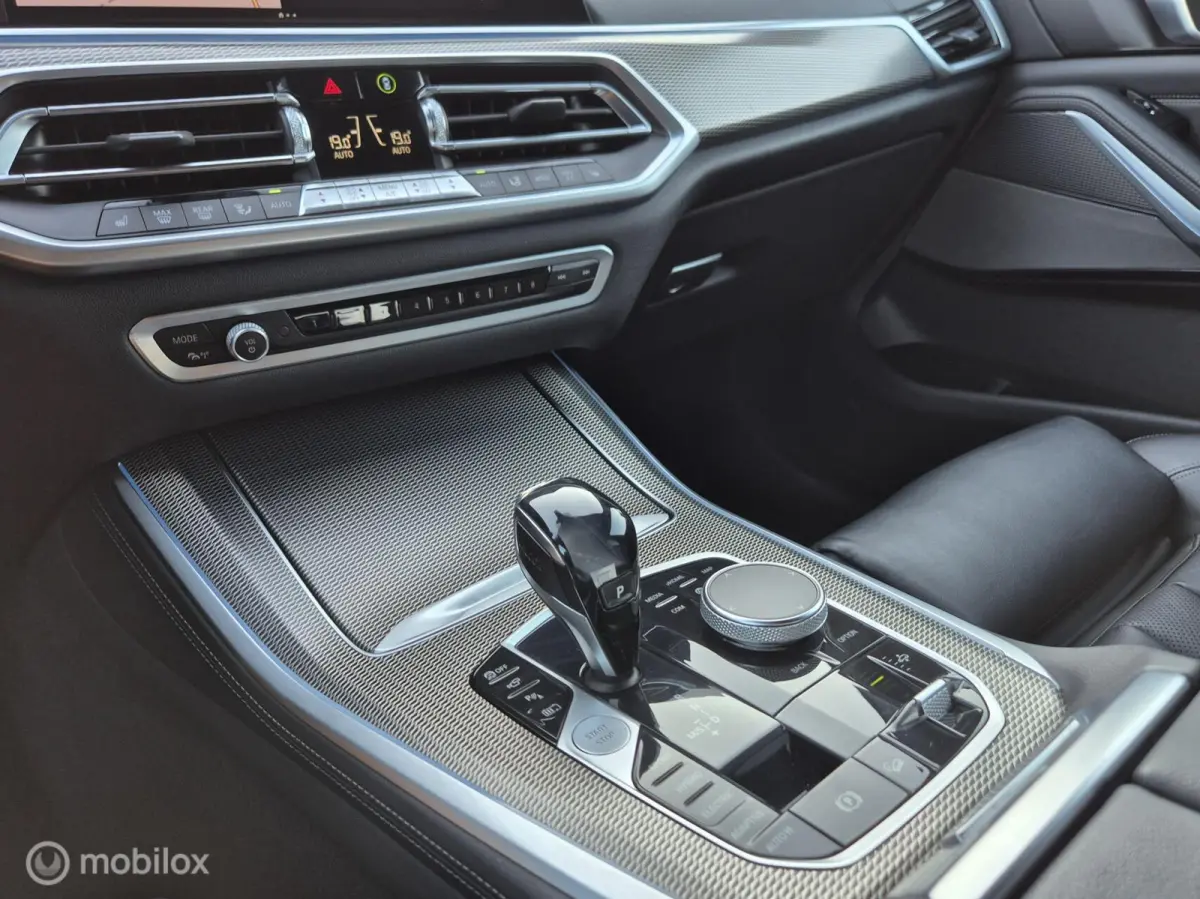 xDrive45e High Executive I Camera I Trekhaak I Sportstoel I 21 INCH