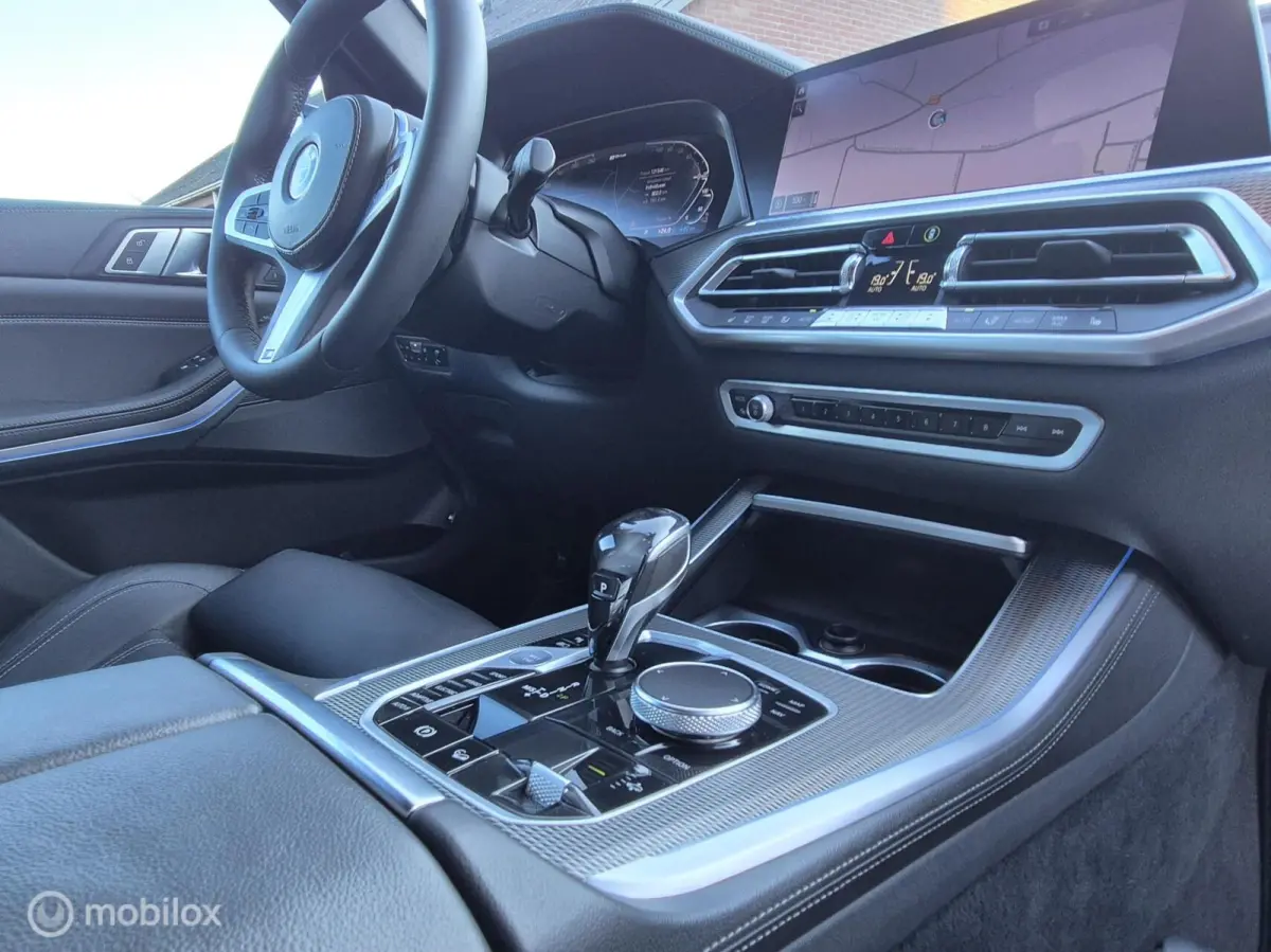 xDrive45e High Executive I Camera I Trekhaak I Sportstoel I 21 INCH