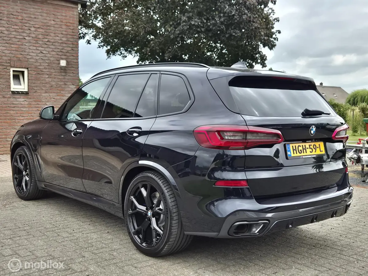 xDrive45e High Executive I Camera I Trekhaak I Sportstoel I 21 INCH