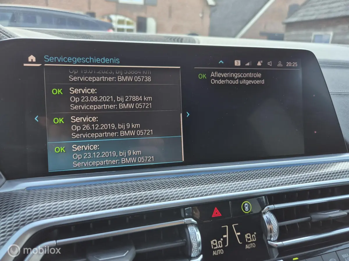 xDrive45e High Executive I Camera I Trekhaak I Sportstoel I 21 INCH
