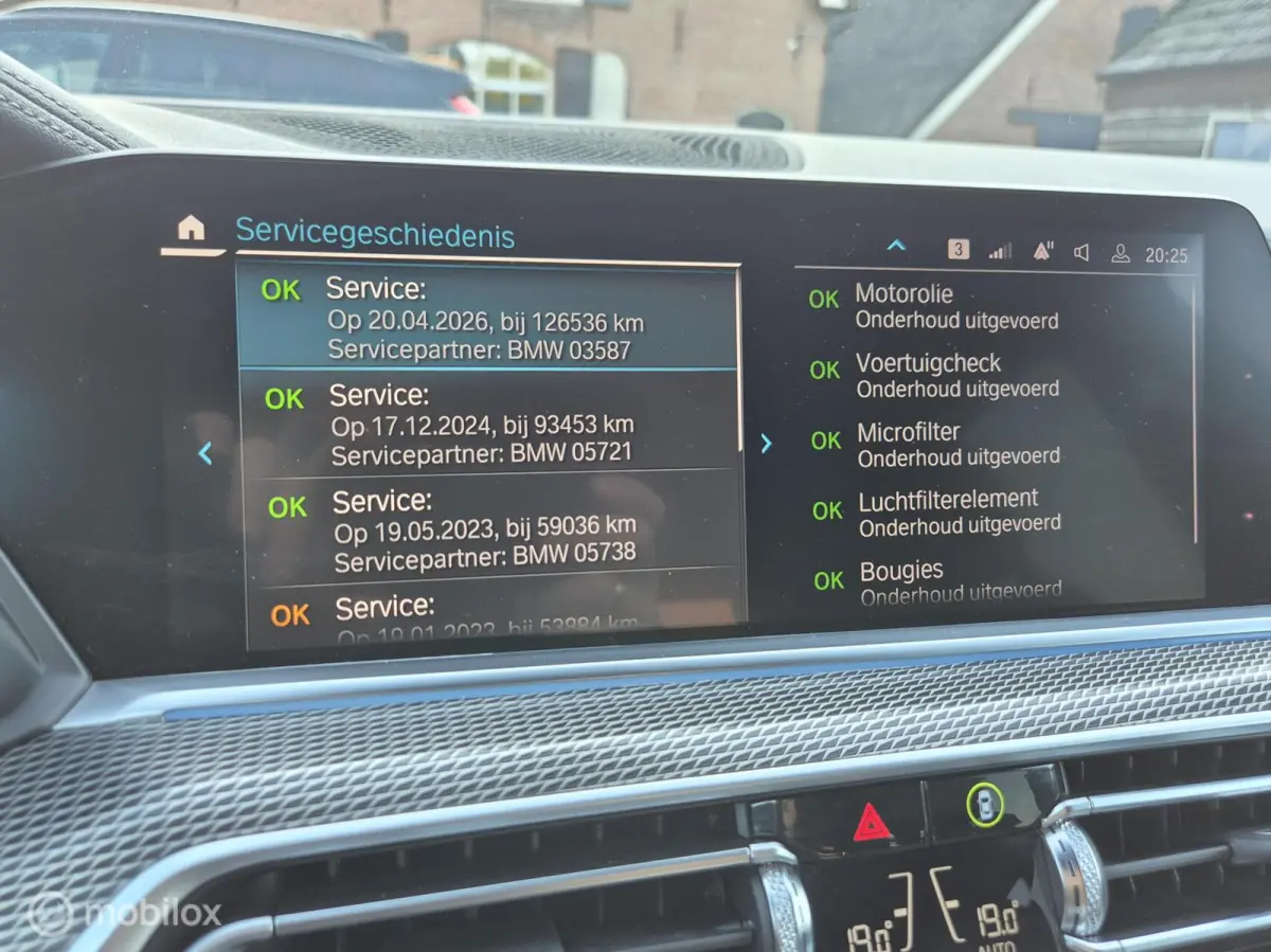 xDrive45e High Executive I Camera I Trekhaak I Sportstoel I 21 INCH