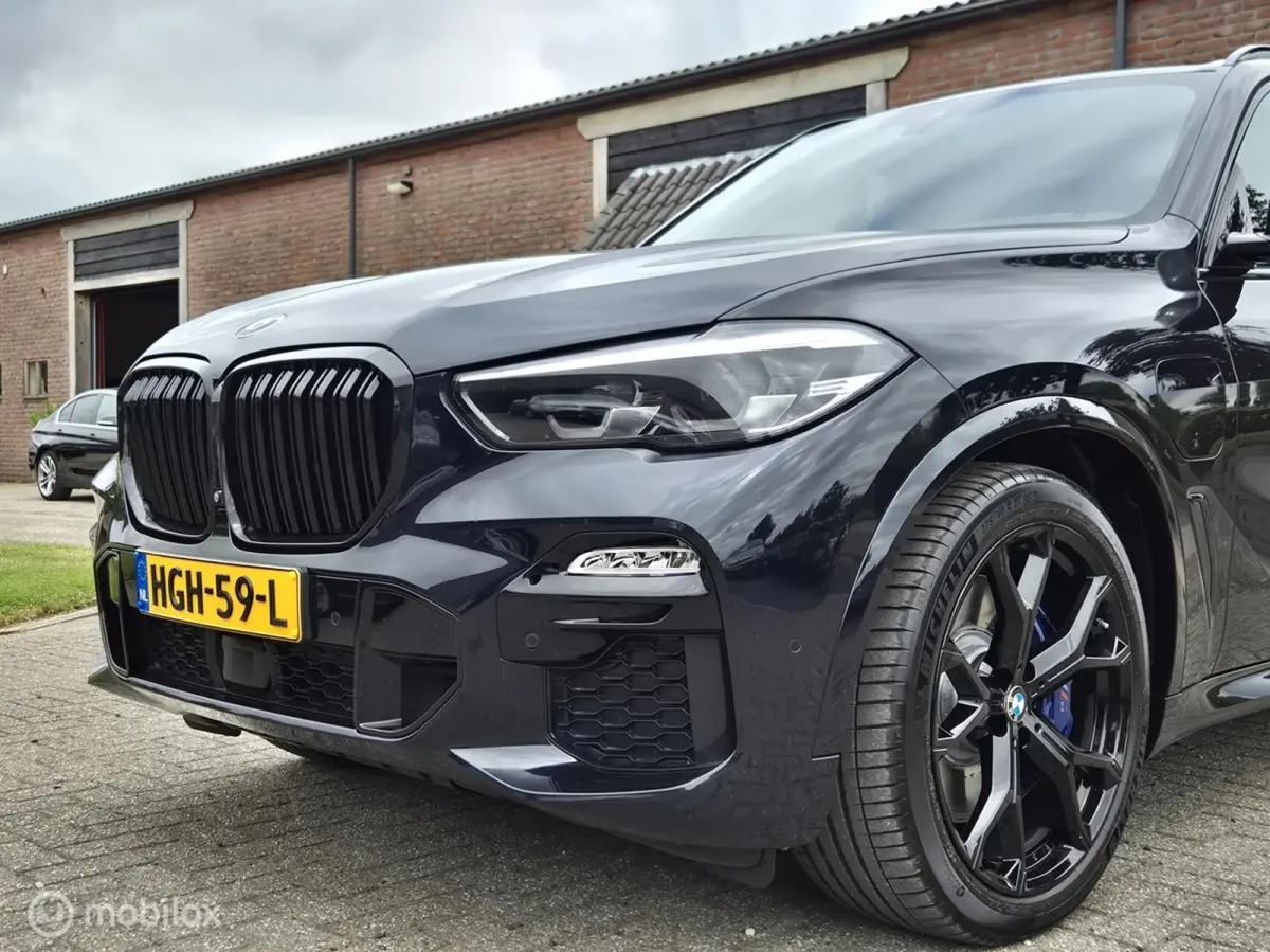 xDrive45e High Executive I Camera I Trekhaak I Sportstoel I 21 INCH