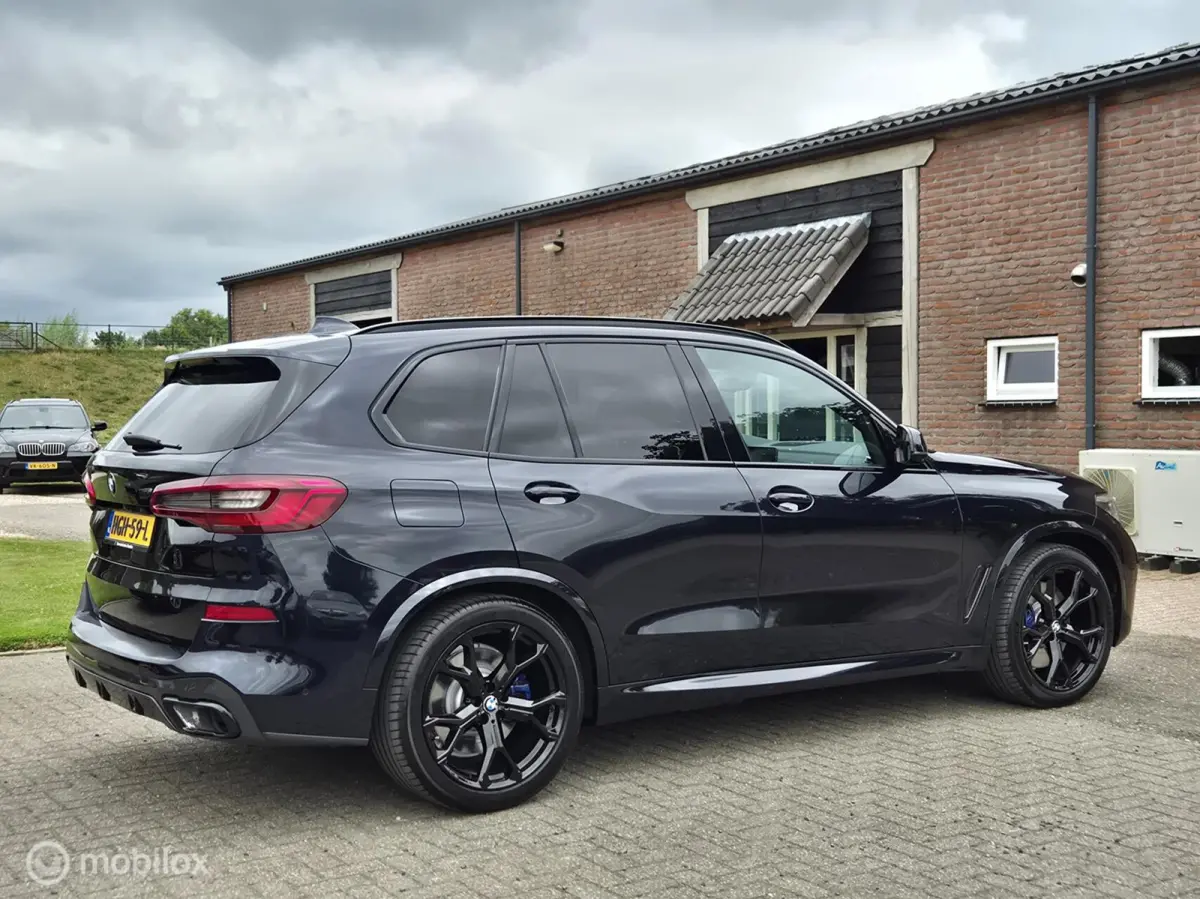 xDrive45e High Executive I Camera I Trekhaak I Sportstoel I 21 INCH