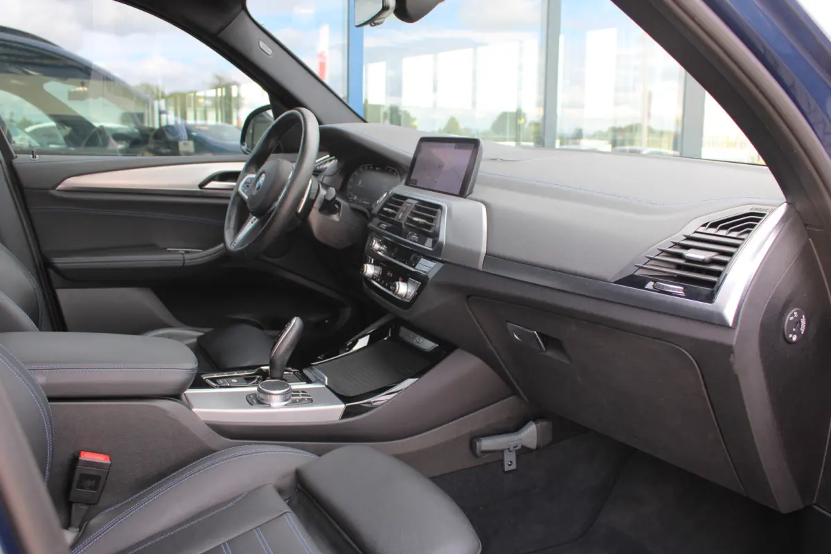 xDrive30e eDrive Edition M-Sport PANORAMADAK LEDER ADAP. CRUISE HEAD-UP 360-CAMERA 20''