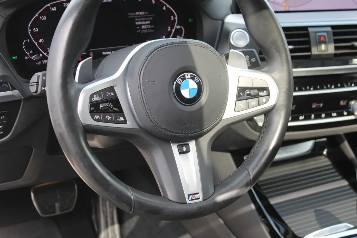 xDrive30e eDrive Edition M-Sport PANORAMADAK LEDER ADAP. CRUISE HEAD-UP 360-CAMERA 20''