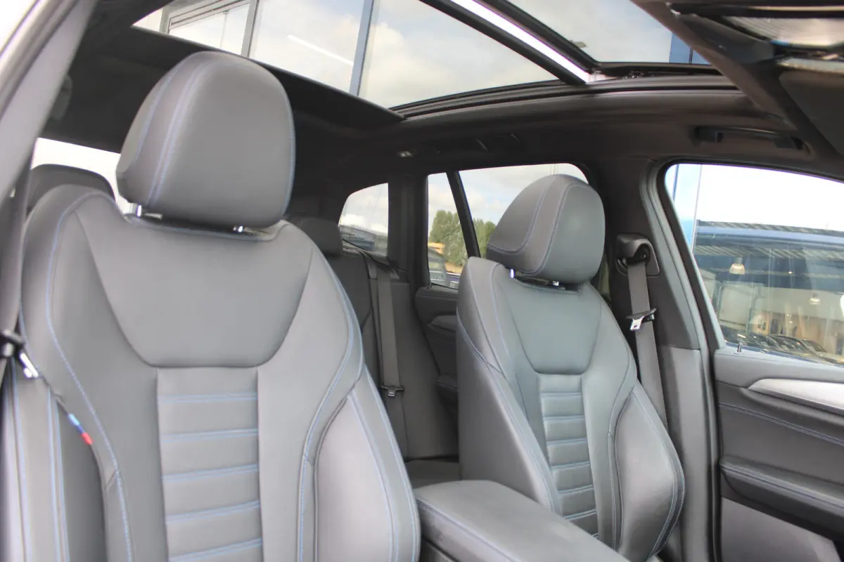 xDrive30e eDrive Edition M-Sport PANORAMADAK LEDER ADAP. CRUISE HEAD-UP 360-CAMERA 20''