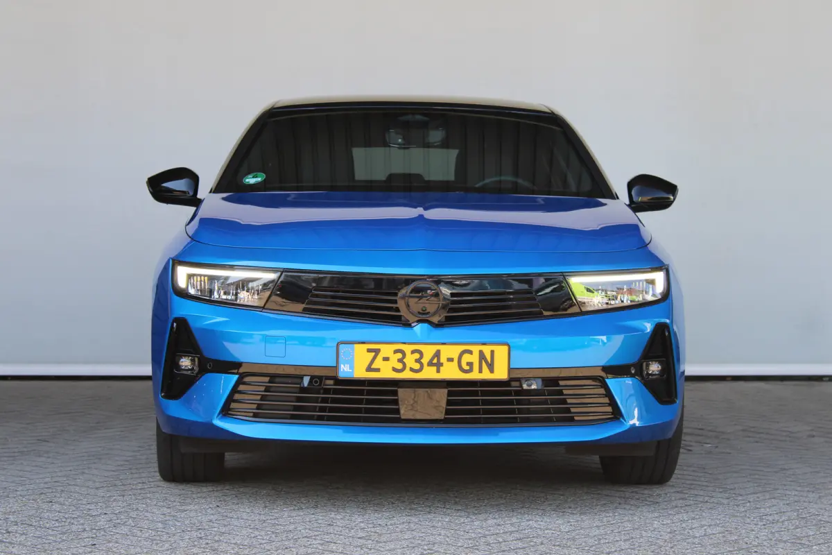 54 kWh GS | 360 Camera | Adaptieve cruise control | Apple carplay & Android auto | Keyless |