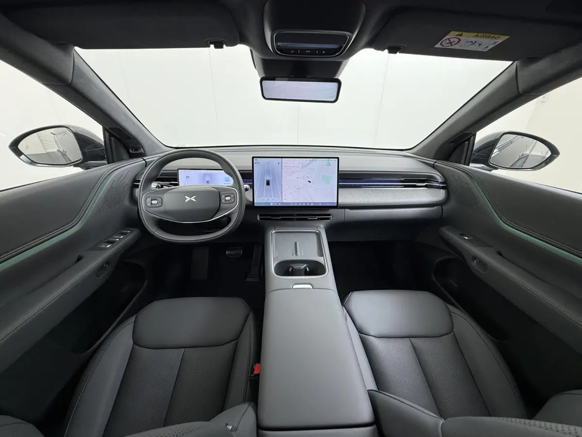 AWD Performance 80.8 kWh VAN:54.900,- VOOR:50.877,- UW HERFSTVOORDEEL:4.023,-| NIEUWE AUTO! | INRUIL MOGELIJK!| ELEKT. TREKHAAK | STOEL VERWARMING + VERKOELING | APPLE CARPLAY | 360° CAMERA