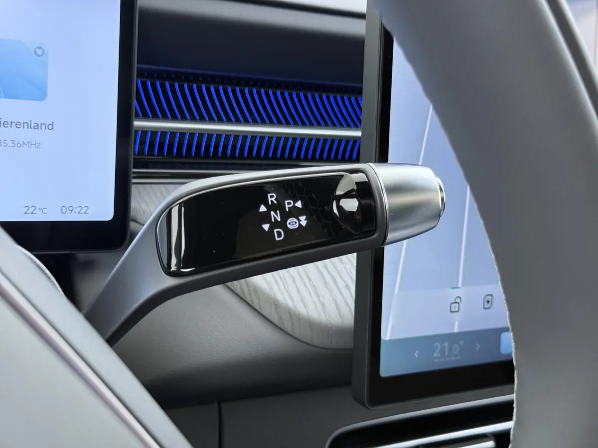 AWD Performance 80.8 kWh VAN:54.900,- VOOR:50.877,- UW HERFSTVOORDEEL:4.023,-| NIEUWE AUTO! | INRUIL MOGELIJK!| ELEKT. TREKHAAK | STOEL VERWARMING + VERKOELING | APPLE CARPLAY | 360° CAMERA