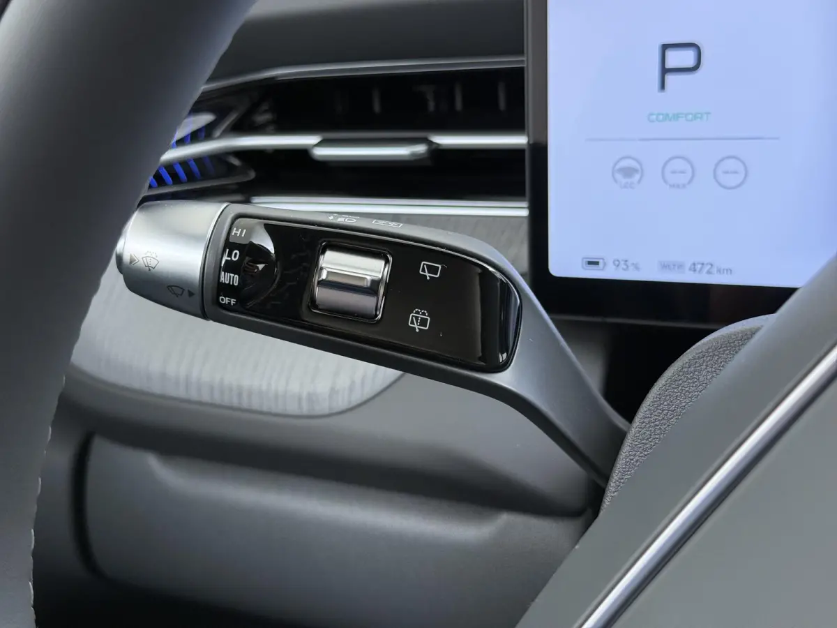 AWD Performance 80.8 kWh VAN:54.900,- VOOR:50.877,- UW HERFSTVOORDEEL:4.023,-| NIEUWE AUTO! | INRUIL MOGELIJK!| ELEKT. TREKHAAK | STOEL VERWARMING + VERKOELING | APPLE CARPLAY | 360° CAMERA