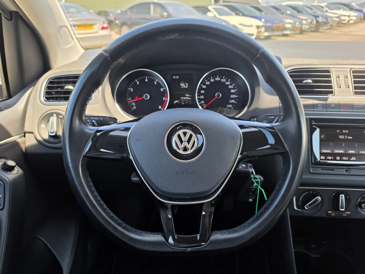 1.2 TSI Comfortline | Cruise control | Climatic | Bluetooth | Beide stoelen hoogte verstelbaar