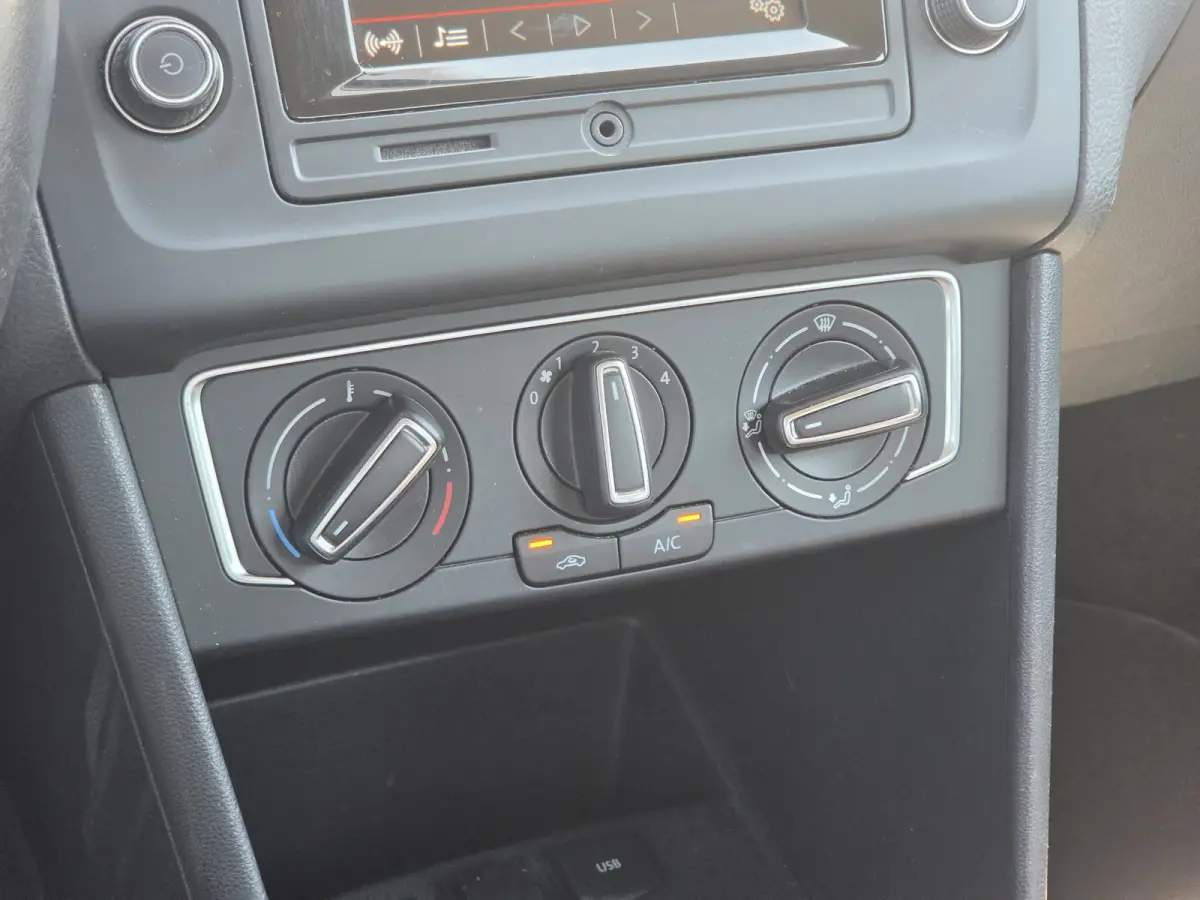 1.2 TSI Comfortline | Cruise control | Climatic | Bluetooth | Beide stoelen hoogte verstelbaar