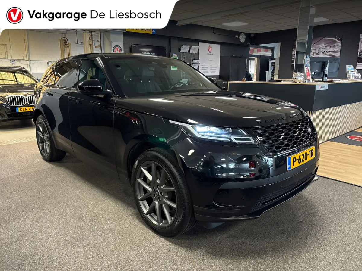 2.0 P400e SE / leer / panoramadak / navi / 360 camera / Meridian /stoel verw / black edition