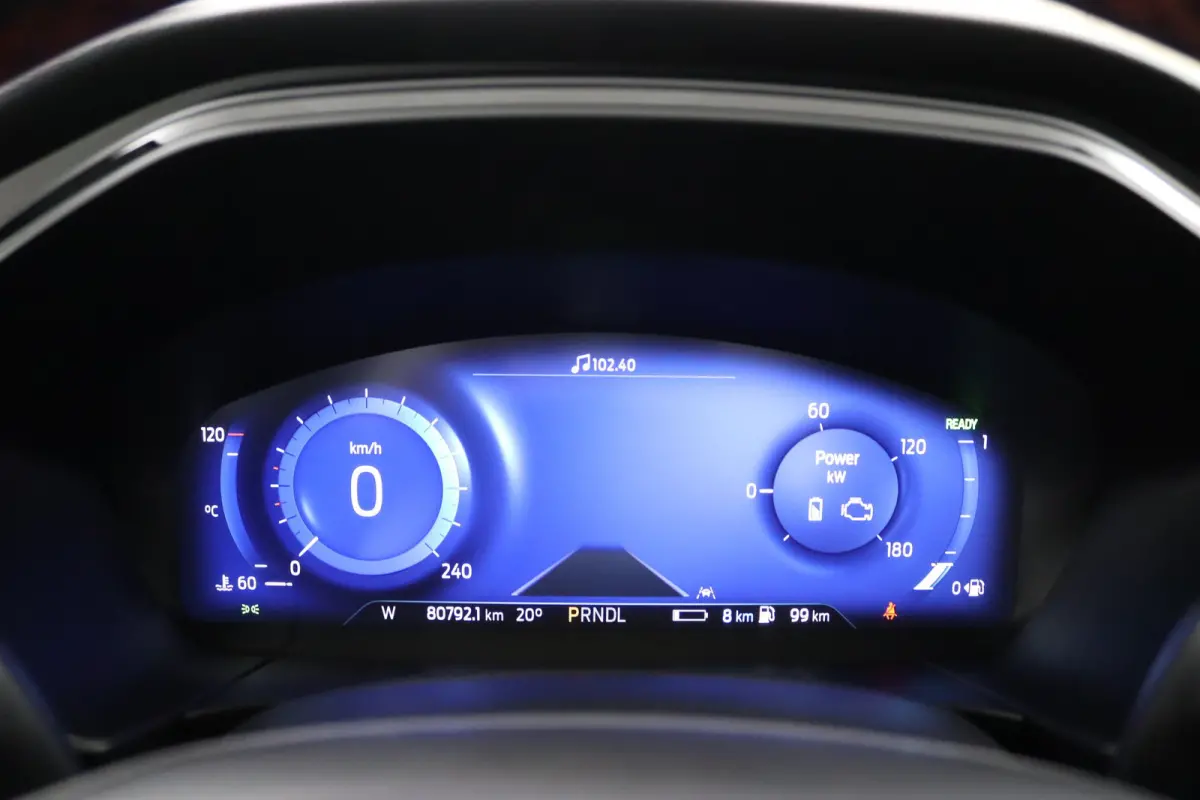 2.5 PHEV ST-Line | Afneembare Trekhaak | Camera | Navigatie | CarPlay/Android Auto | Parelmoer Lak | Keyless
