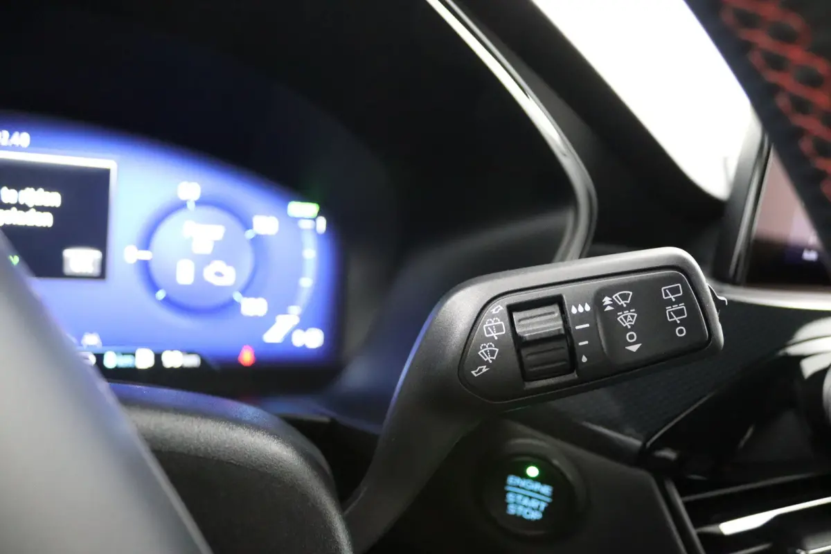 2.5 PHEV ST-Line | Afneembare Trekhaak | Camera | Navigatie | CarPlay/Android Auto | Parelmoer Lak | Keyless