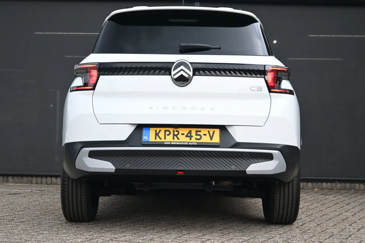 1.2 Turbo 100pk Plus 7p. DEMO-DEAL! Tot 8 Jaar Garantie! | Navigatie | Achteruitrijcamera | Climate Control | Cruise Control | !!