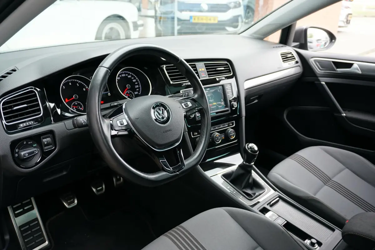 1.4 TSI ALLSTAR BMT *96.888 KM!* + PANORAMA | WEGKL. TREKHAAK | STOELVERW. | NAVIGATIE