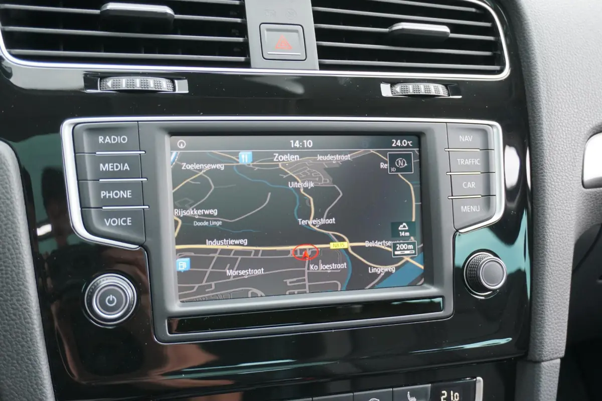1.4 TSI ALLSTAR BMT *96.888 KM!* + PANORAMA | WEGKL. TREKHAAK | STOELVERW. | NAVIGATIE