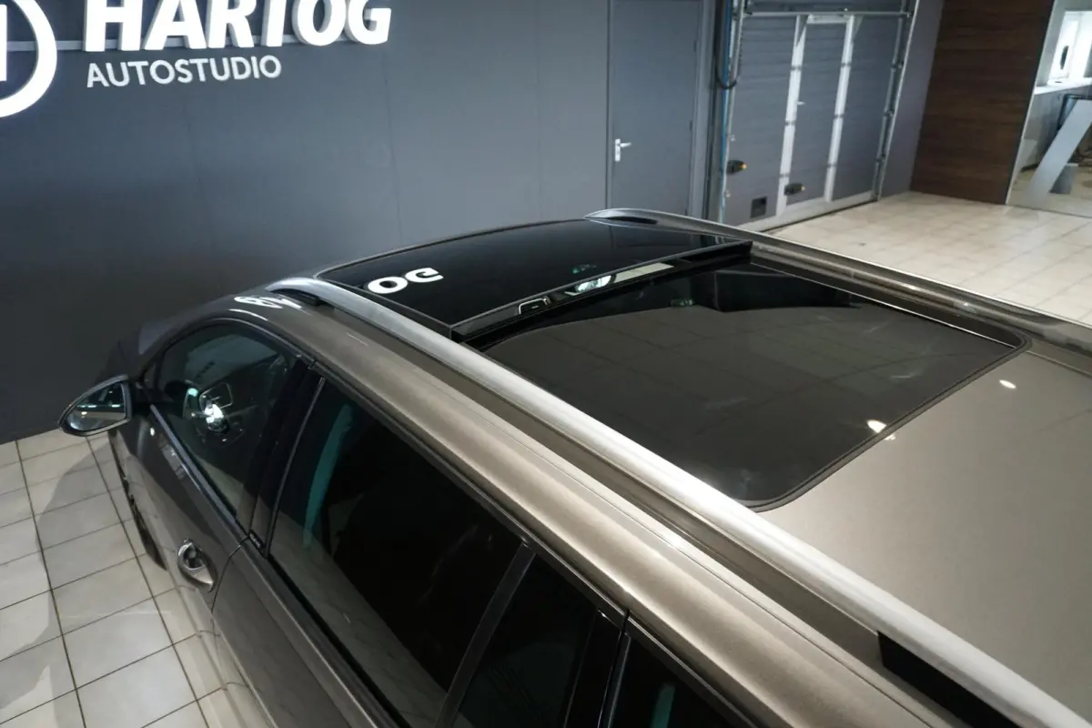 1.4 TSI ALLSTAR BMT *96.888 KM!* + PANORAMA | WEGKL. TREKHAAK | STOELVERW. | NAVIGATIE
