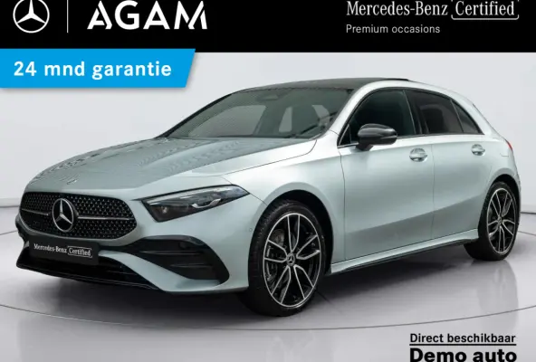 Hatchback 250 e 140 Year Edition Panorama dak