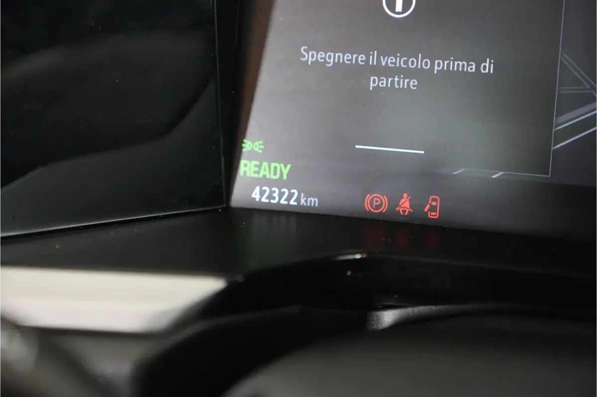 1.6 Turbo GS Line 225 pk PHEV | SOH 99% | AGR | 360° | Stl. verw. | Adaptive Cruise | El. achterklep |