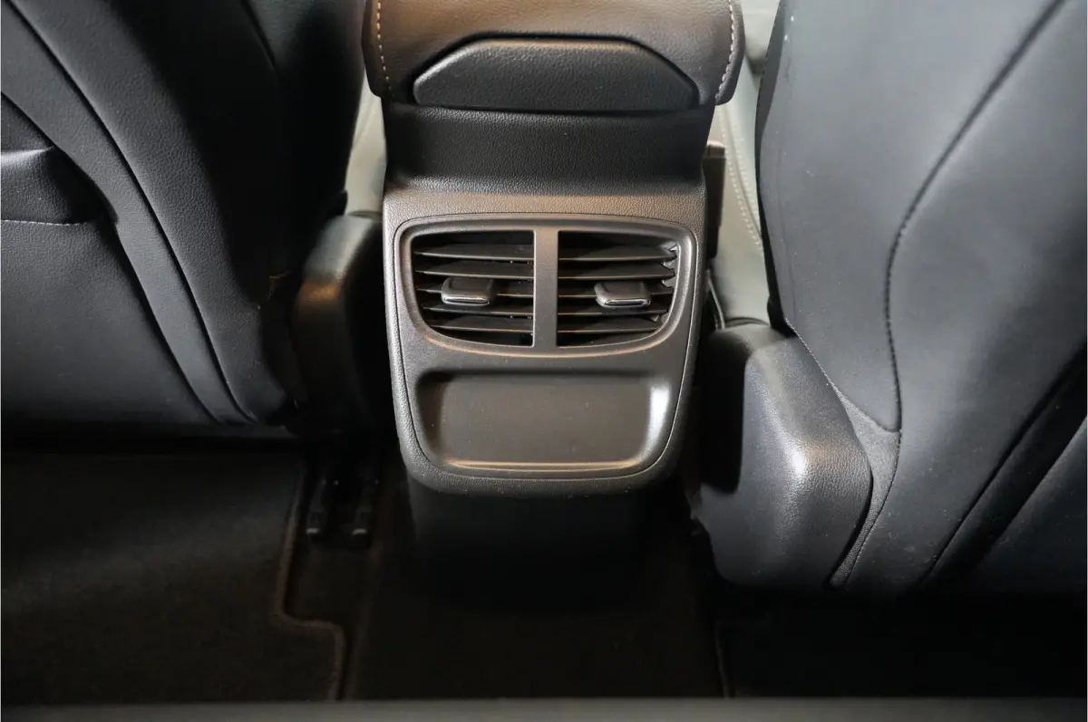 1.6 Turbo GS Line 225 pk PHEV | SOH 99% | AGR | 360° | Stl. verw. | Adaptive Cruise | El. achterklep |