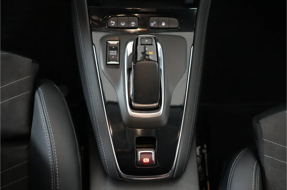 1.6 Turbo GS Line 225 pk PHEV | SOH 99% | AGR | 360° | Stl. verw. | Adaptive Cruise | El. achterklep |