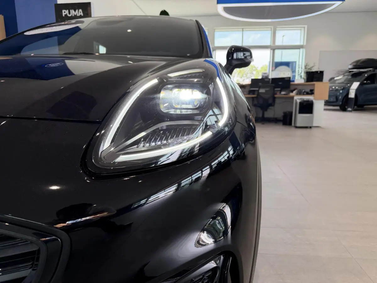 1.0 EcoBoost ST-Line | Direct leverbaar | €5000,- Ready Set Ford Bonus | 0.99% rente met Ford Options | Winter pack | Comfort Pack |