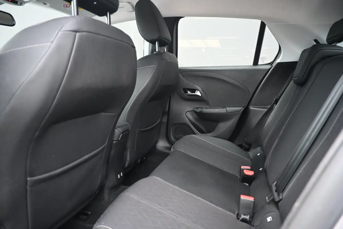 1.2 Elegance 100pk | Premium Pakket | Dealeronderhouden | 1e Eigenaar | Navigatie | Keyless-Entry | Achteruitrijcamera | !!