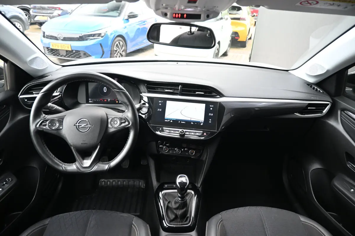 1.2 Elegance 100pk | Premium Pakket | Dealeronderhouden | 1e Eigenaar | Navigatie | Keyless-Entry | Achteruitrijcamera | !!