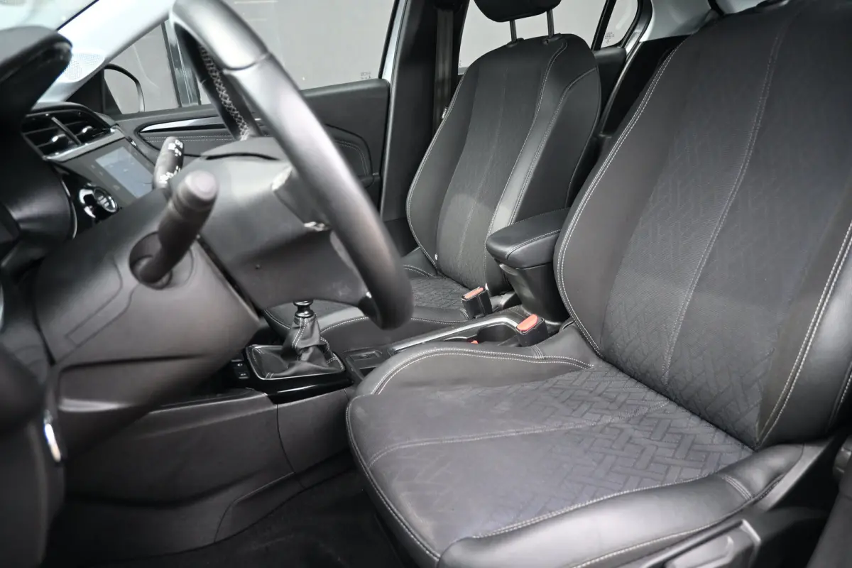 1.2 Elegance 100pk | Premium Pakket | Dealeronderhouden | 1e Eigenaar | Navigatie | Keyless-Entry | Achteruitrijcamera | !!