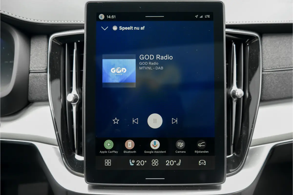 2.0 T8 Plug-in AWD Ultra Black 7p Model 2027 B&W Pano Massage Stoelventilatie Trekhaak