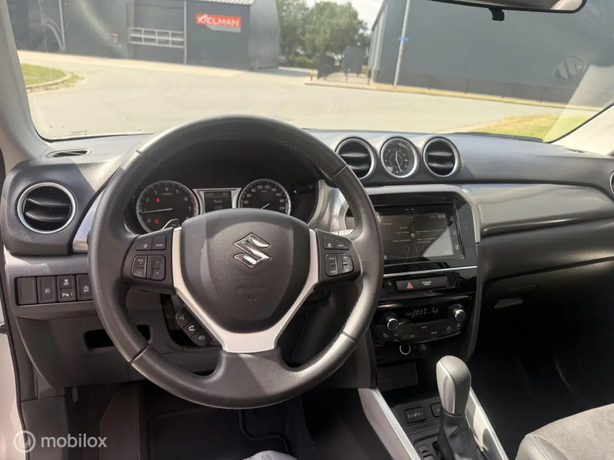 1.6 High Executive | Pano schuifdak | Trekhaak | Half Leder | Zeer compleet