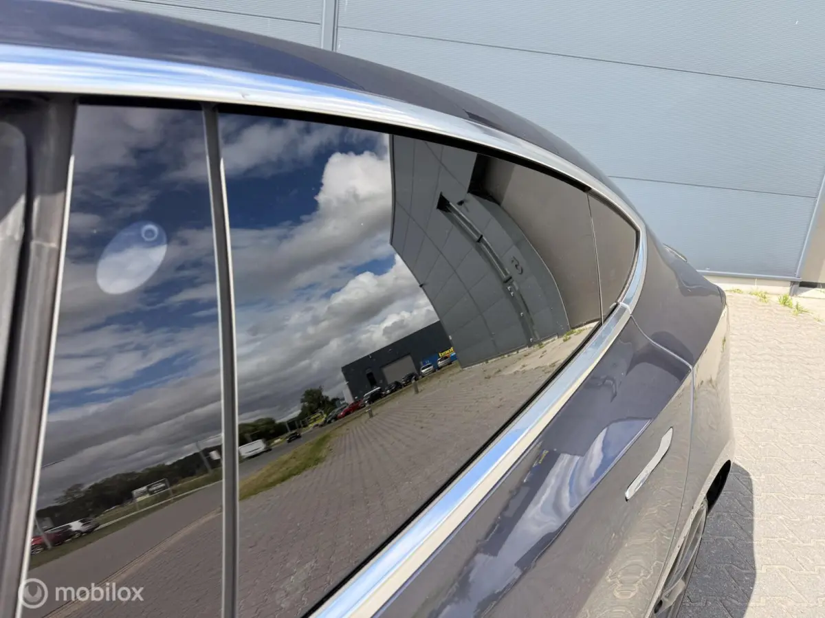 Performance AWD 75 kWh | SOH 81% | 463 pk | 136.603 km | 20" | Premium
