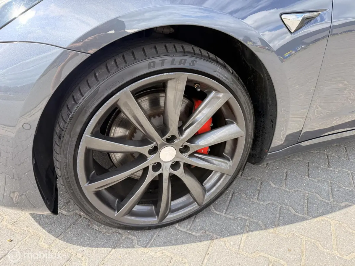 Performance AWD 75 kWh | SOH 81% | 463 pk | 136.603 km | 20" | Premium