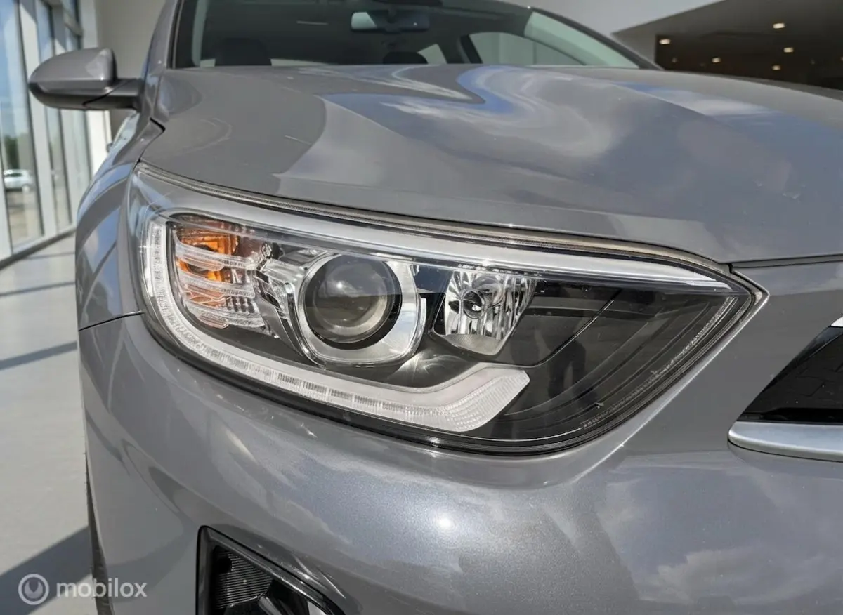 1.0 T-GDi MHEV DynamicLine | 64.705 km | MHEV | Camera | Navi
