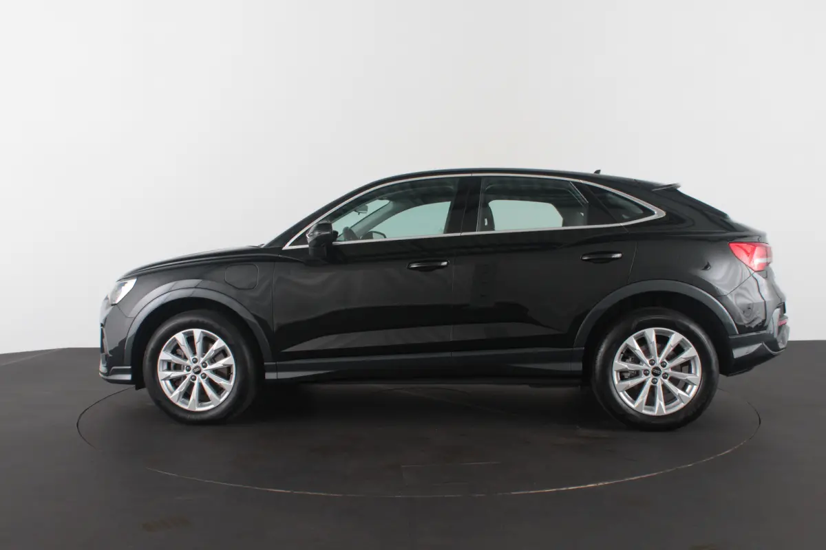 45 TFSI e Edition > 245pk/Plug-in Hybride/18inch/Mythos Black/MMI Navigation Plus