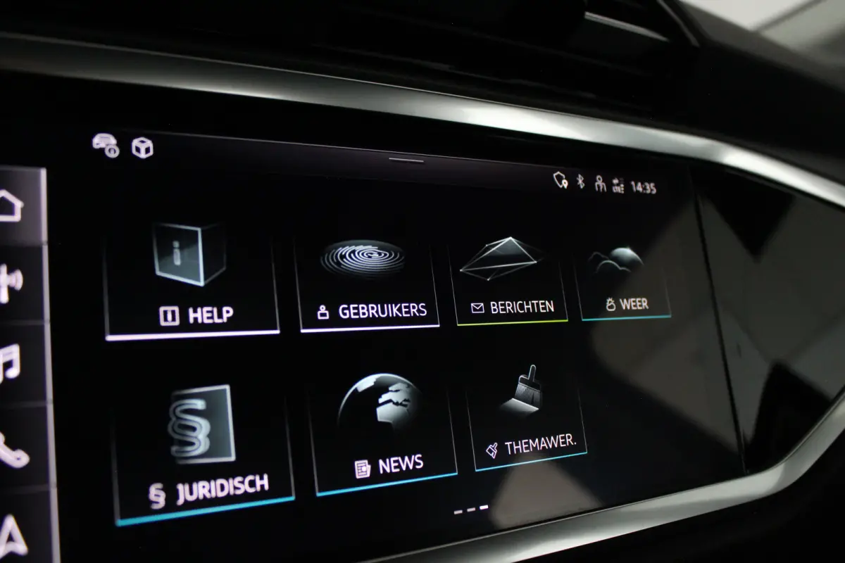 45 TFSI e Edition > 245pk/Plug-in Hybride/18inch/Mythos Black/MMI Navigation Plus