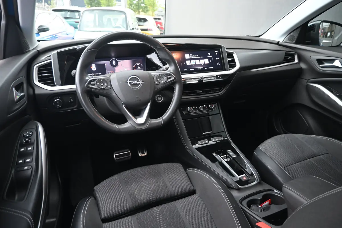 1.6 Turbo Plug-In Hybrid GS Advanced | Afn. Trekhaak | AGR-Comfortstoel | Dodehoek-Detectie | Navigatie | LED-Matrix | !!